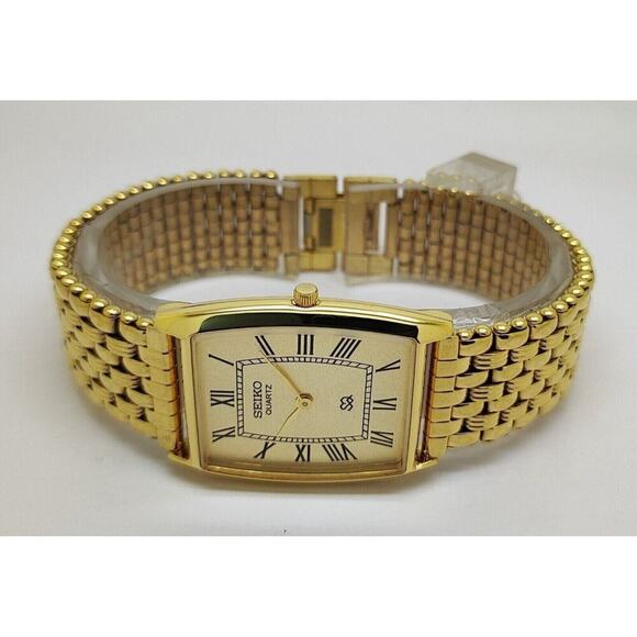 Vintage Style Seiko Quartz Mens Gold Watch & Black accents W/ Metal Strap - Picture 7 of 7